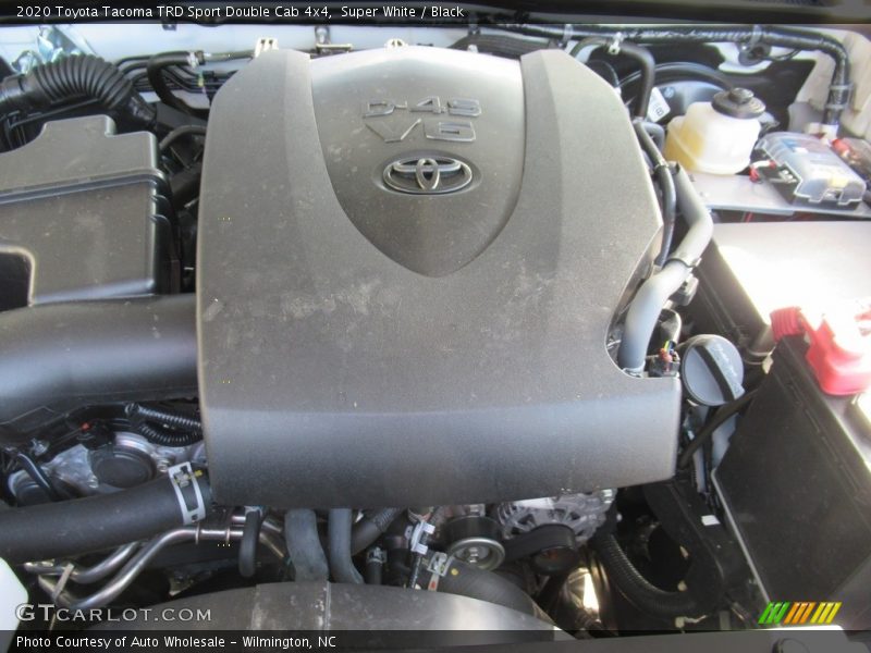 Super White / Black 2020 Toyota Tacoma TRD Sport Double Cab 4x4
