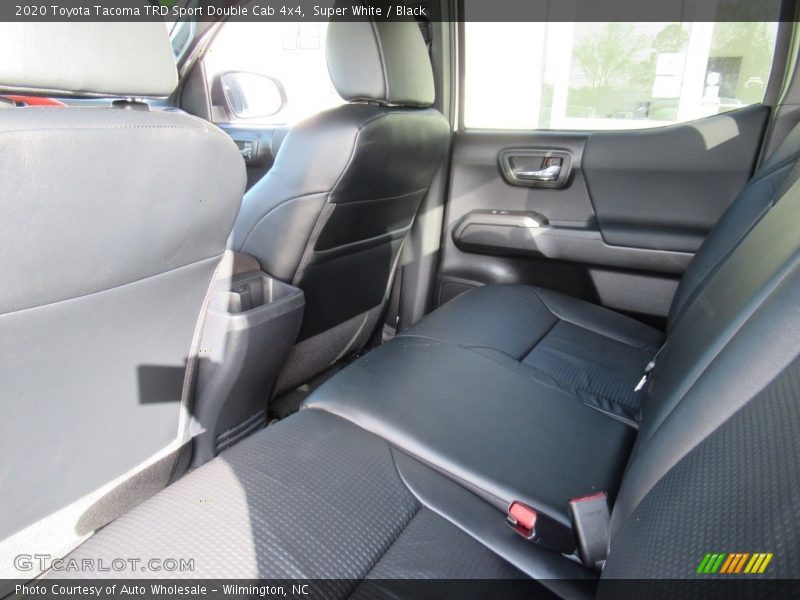 Super White / Black 2020 Toyota Tacoma TRD Sport Double Cab 4x4