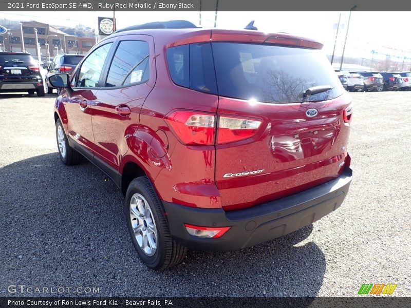 Ruby Red Metallic / Ebony Black 2021 Ford EcoSport SE 4WD