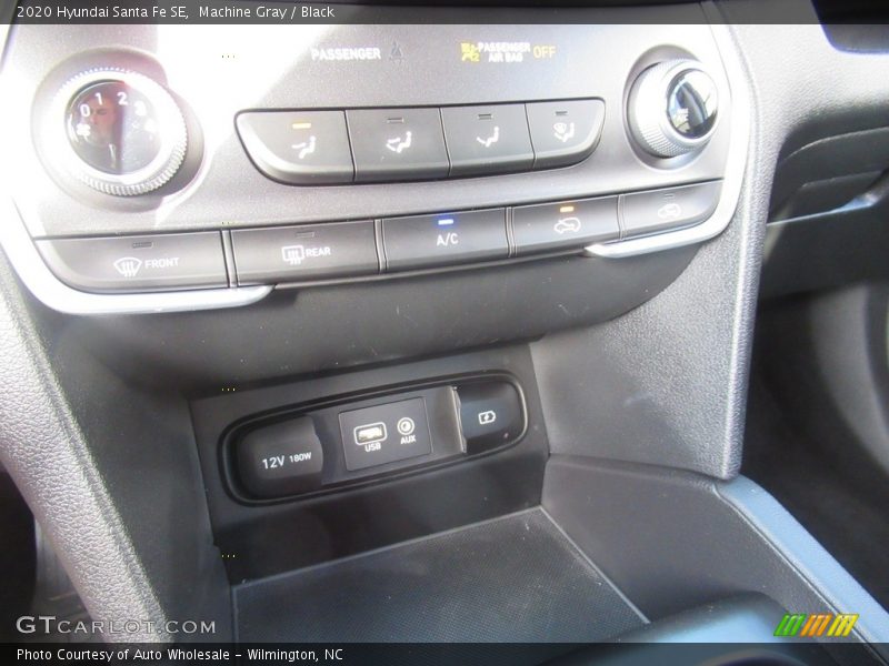 Machine Gray / Black 2020 Hyundai Santa Fe SE