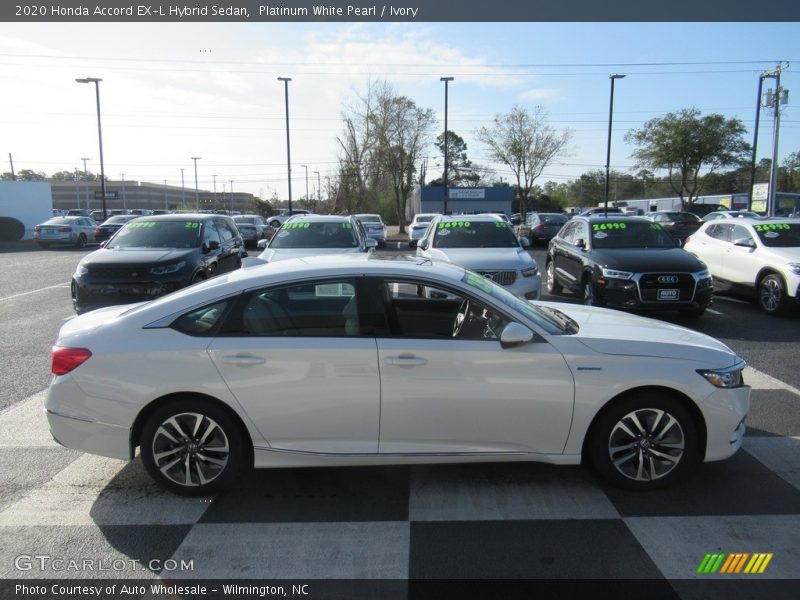 Platinum White Pearl / Ivory 2020 Honda Accord EX-L Hybrid Sedan