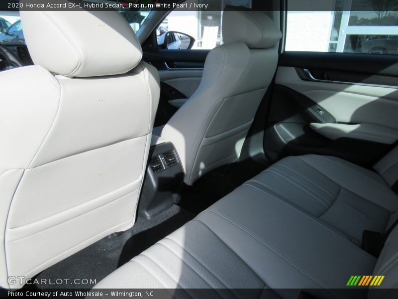 Platinum White Pearl / Ivory 2020 Honda Accord EX-L Hybrid Sedan