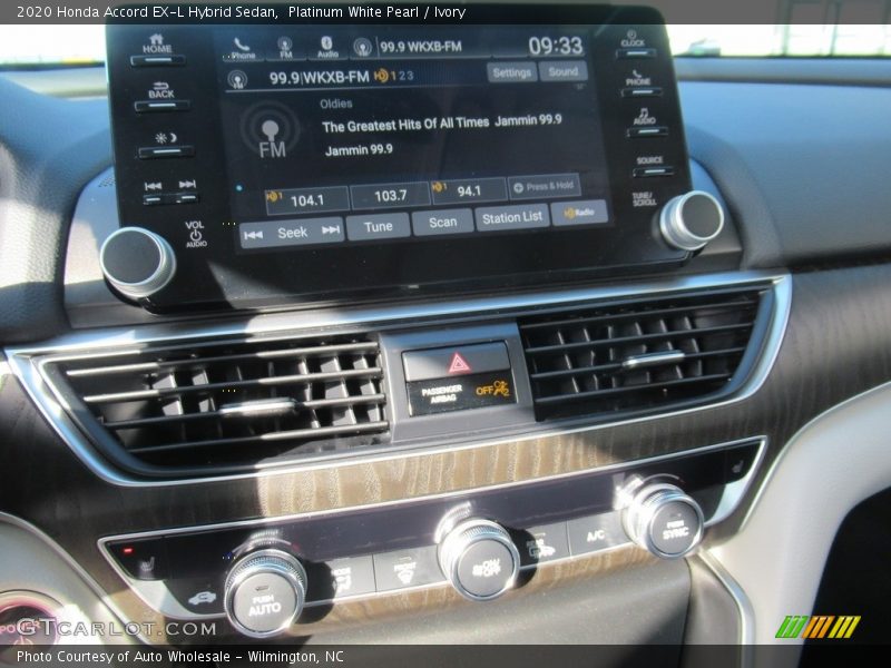 Platinum White Pearl / Ivory 2020 Honda Accord EX-L Hybrid Sedan