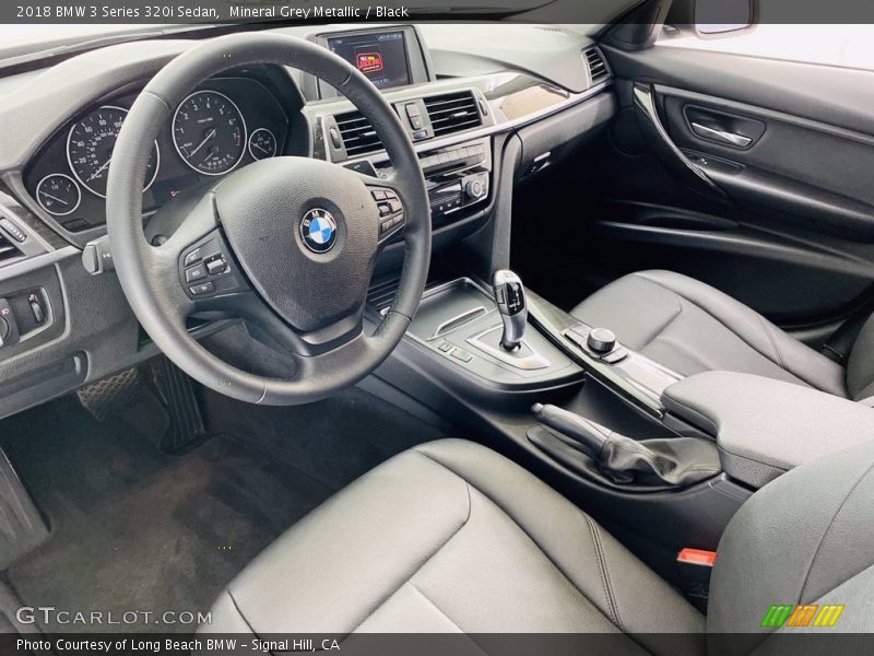Mineral Grey Metallic / Black 2018 BMW 3 Series 320i Sedan