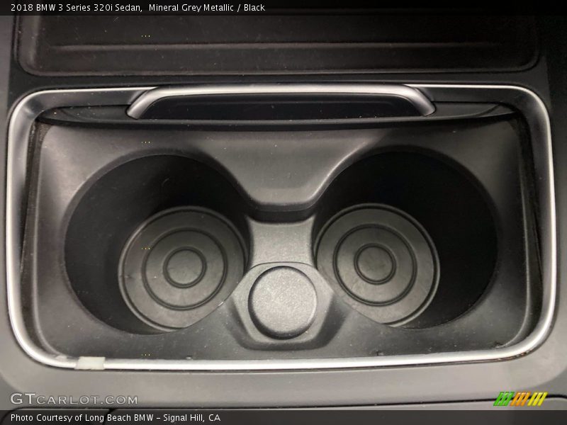 Mineral Grey Metallic / Black 2018 BMW 3 Series 320i Sedan