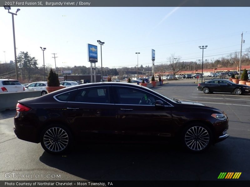 Burgundy Velvet / Ebony 2017 Ford Fusion SE