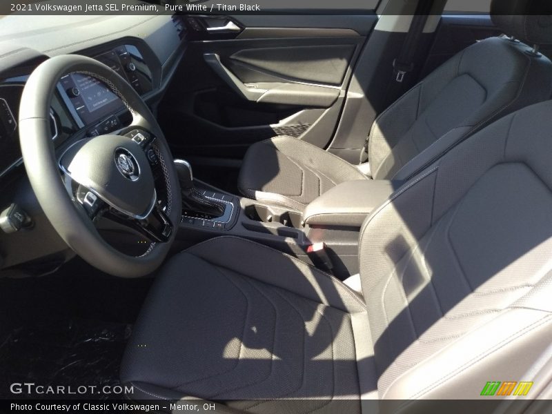 Pure White / Titan Black 2021 Volkswagen Jetta SEL Premium