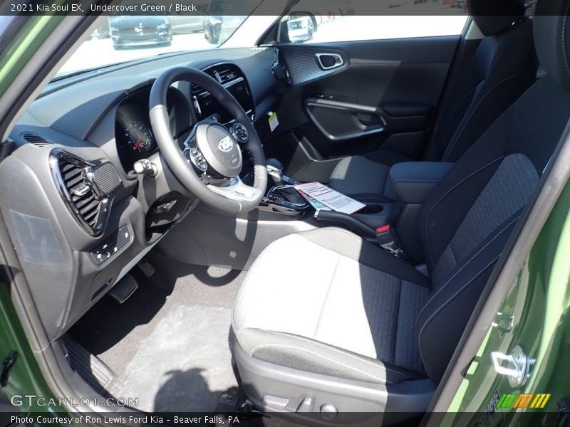 Undercover Green / Black 2021 Kia Soul EX