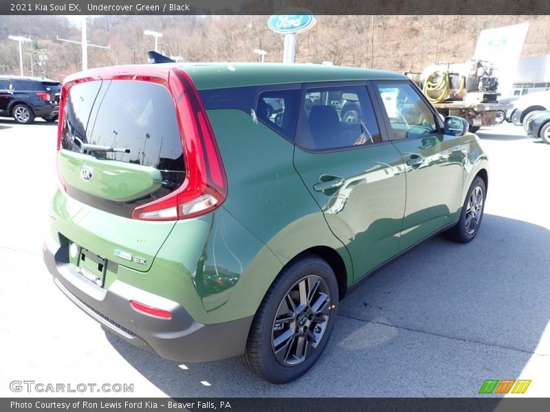 Undercover Green / Black 2021 Kia Soul EX