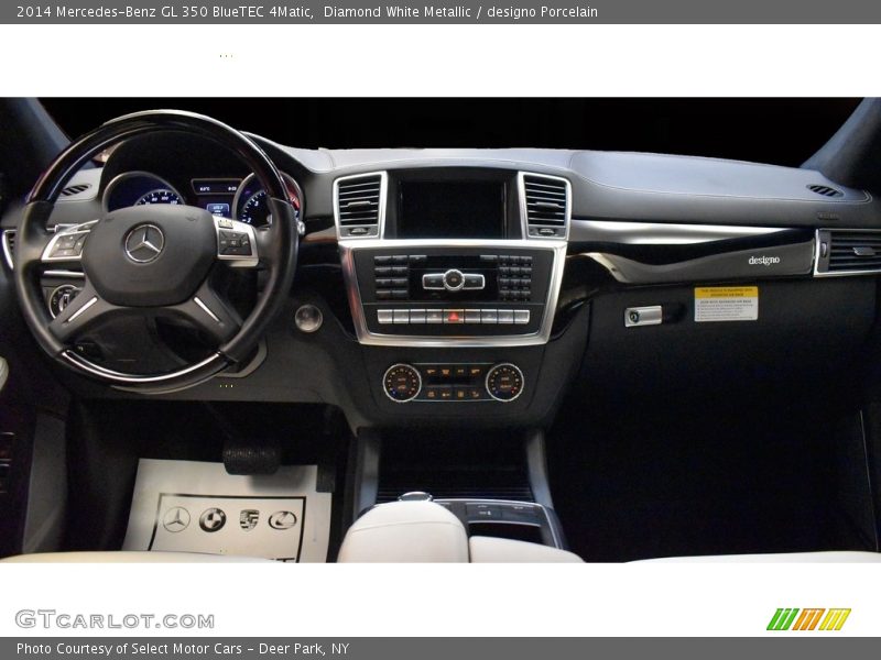 Dashboard of 2014 GL 350 BlueTEC 4Matic