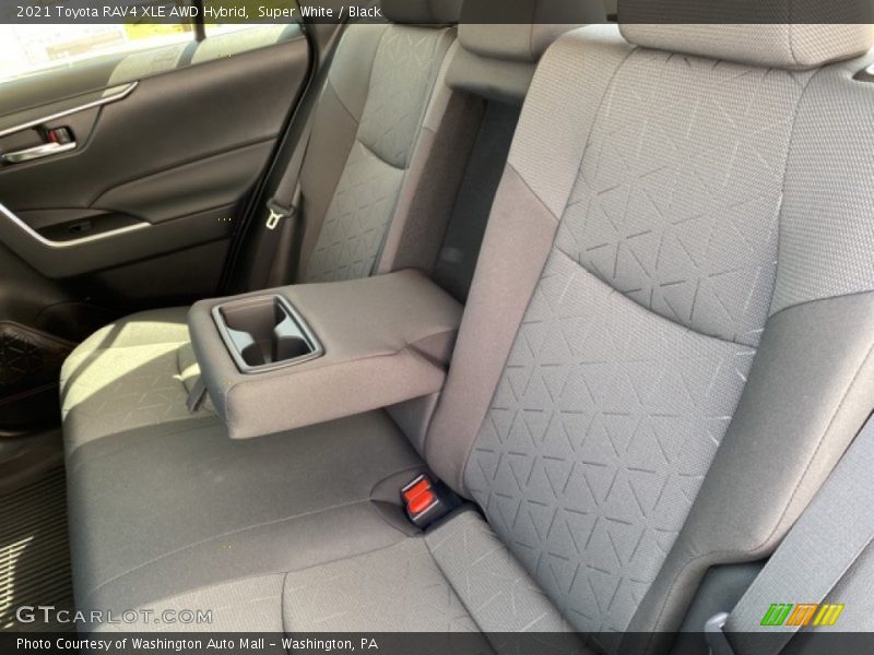Super White / Black 2021 Toyota RAV4 XLE AWD Hybrid