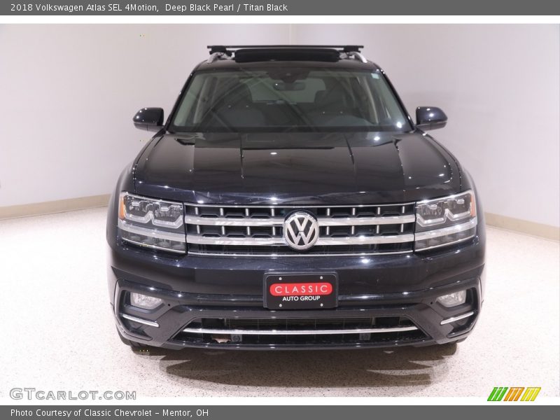 Deep Black Pearl / Titan Black 2018 Volkswagen Atlas SEL 4Motion