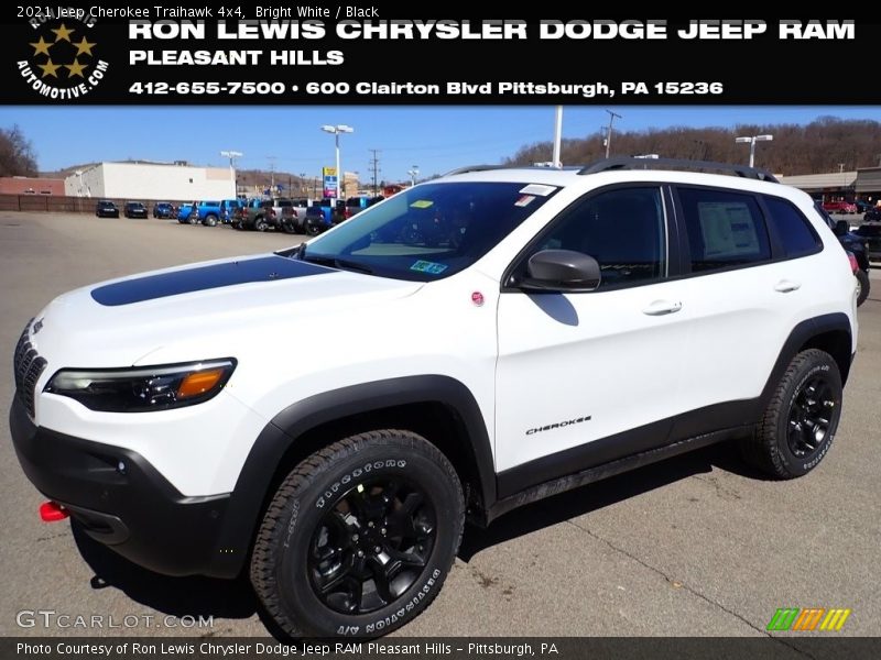 Bright White / Black 2021 Jeep Cherokee Traihawk 4x4