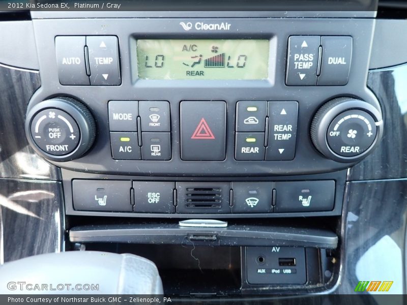 Platinum / Gray 2012 Kia Sedona EX