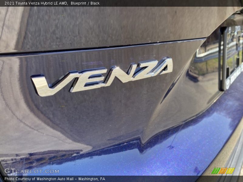 Blueprint / Black 2021 Toyota Venza Hybrid LE AWD