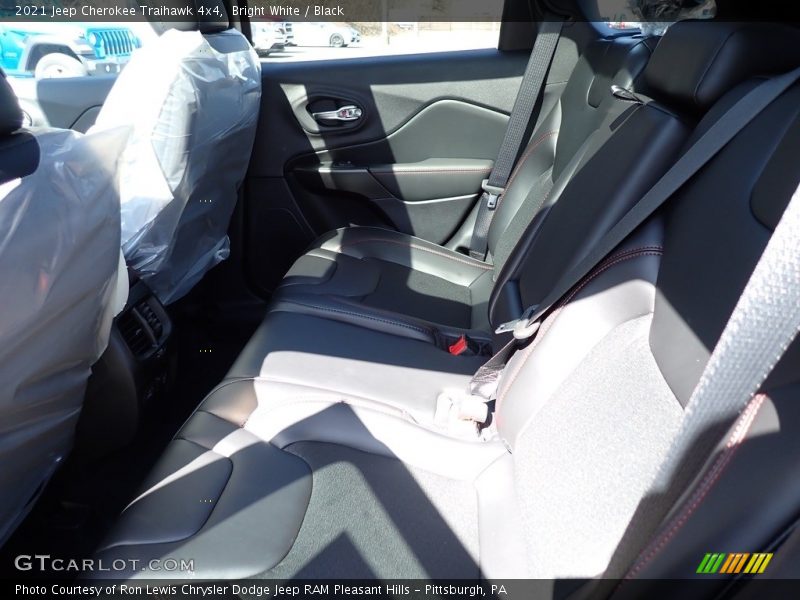 Bright White / Black 2021 Jeep Cherokee Traihawk 4x4