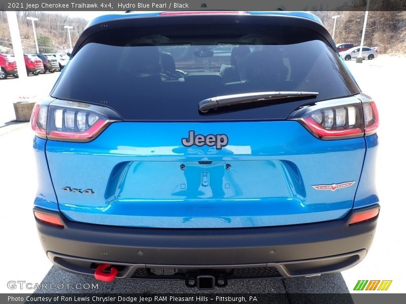 Hydro Blue Pearl / Black 2021 Jeep Cherokee Traihawk 4x4