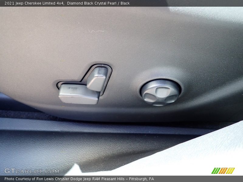 Diamond Black Crystal Pearl / Black 2021 Jeep Cherokee Limited 4x4