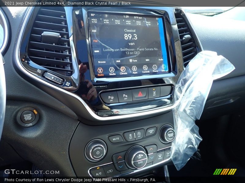 Diamond Black Crystal Pearl / Black 2021 Jeep Cherokee Limited 4x4