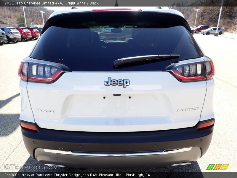 Bright White / Black 2021 Jeep Cherokee Limited 4x4