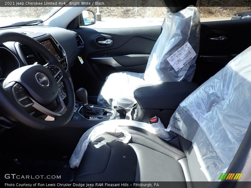 Bright White / Black 2021 Jeep Cherokee Limited 4x4