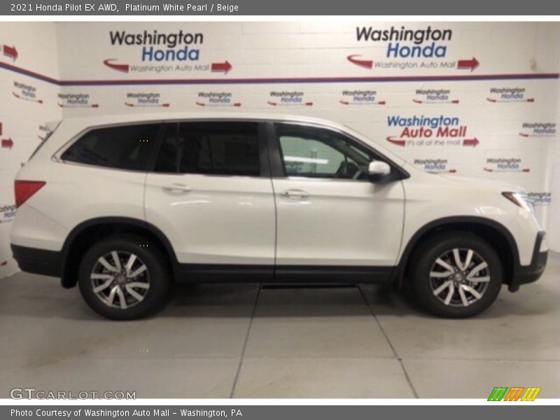 Platinum White Pearl / Beige 2021 Honda Pilot EX AWD