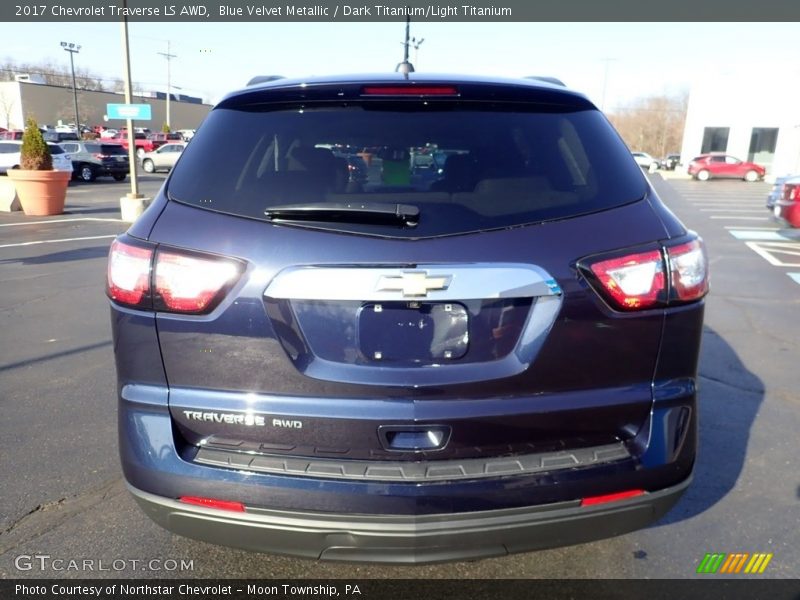 Blue Velvet Metallic / Dark Titanium/Light Titanium 2017 Chevrolet Traverse LS AWD