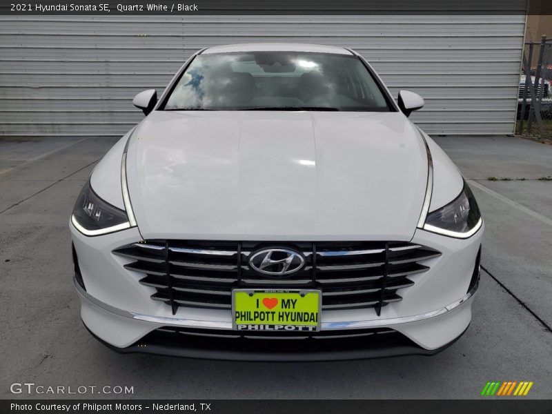 Quartz White / Black 2021 Hyundai Sonata SE