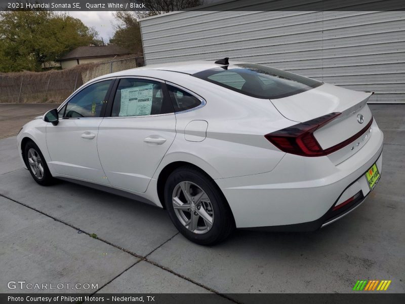 Quartz White / Black 2021 Hyundai Sonata SE