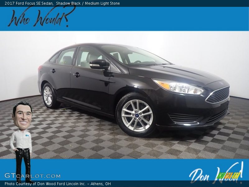 Shadow Black / Medium Light Stone 2017 Ford Focus SE Sedan