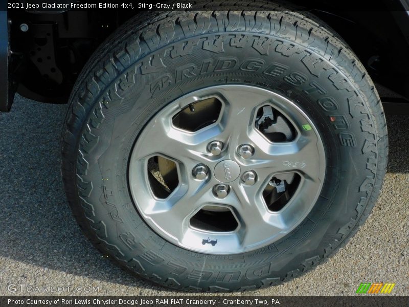 Sting-Gray / Black 2021 Jeep Gladiator Freedom Edition 4x4