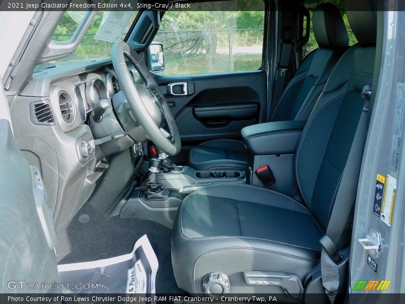 Sting-Gray / Black 2021 Jeep Gladiator Freedom Edition 4x4