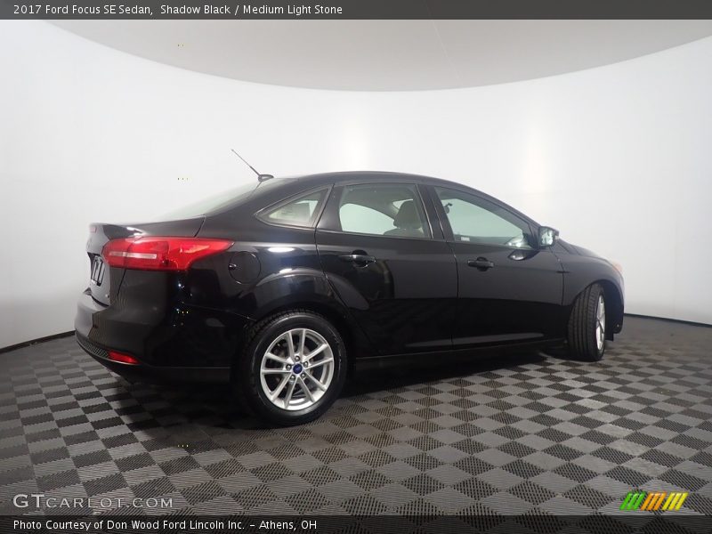 Shadow Black / Medium Light Stone 2017 Ford Focus SE Sedan