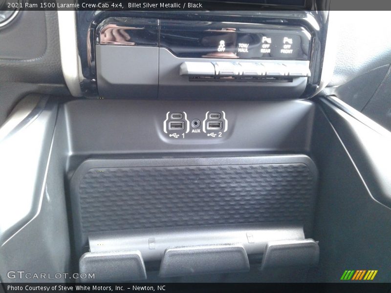 Billet Silver Metallic / Black 2021 Ram 1500 Laramie Crew Cab 4x4