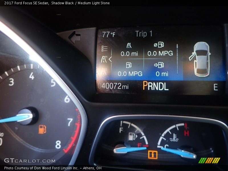 Shadow Black / Medium Light Stone 2017 Ford Focus SE Sedan