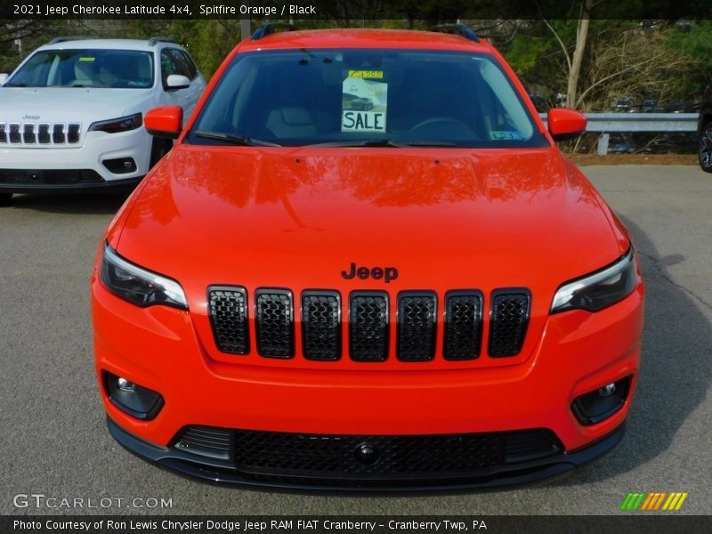 Spitfire Orange / Black 2021 Jeep Cherokee Latitude 4x4
