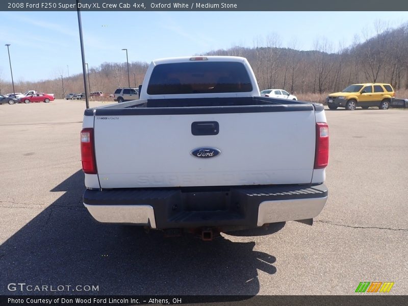 Oxford White / Medium Stone 2008 Ford F250 Super Duty XL Crew Cab 4x4