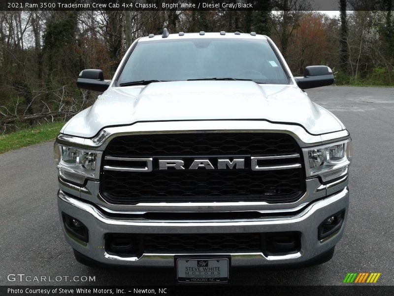 Bright White / Diesel Gray/Black 2021 Ram 3500 Tradesman Crew Cab 4x4 Chassis