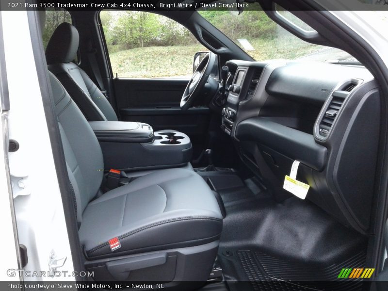 Bright White / Diesel Gray/Black 2021 Ram 3500 Tradesman Crew Cab 4x4 Chassis