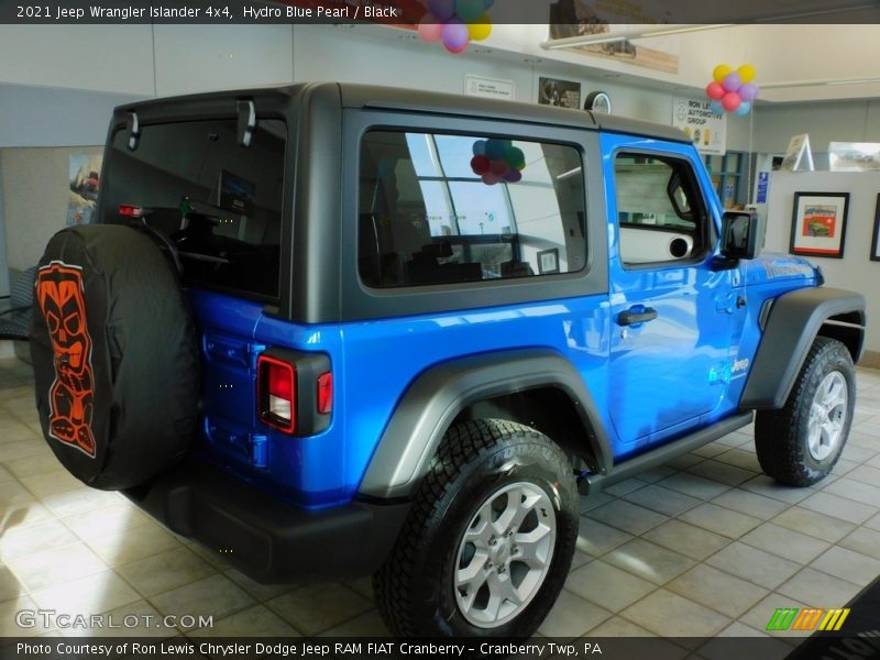Hydro Blue Pearl / Black 2021 Jeep Wrangler Islander 4x4