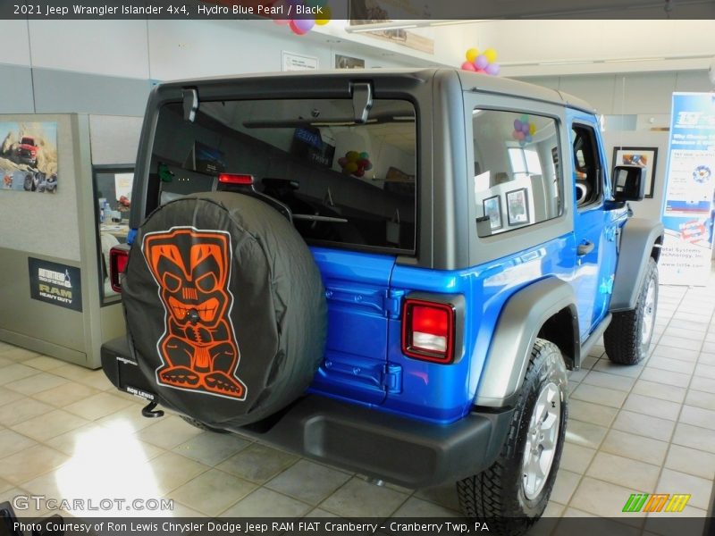 Hydro Blue Pearl / Black 2021 Jeep Wrangler Islander 4x4