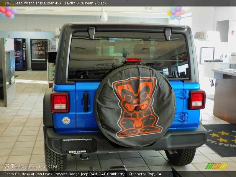 Hydro Blue Pearl / Black 2021 Jeep Wrangler Islander 4x4