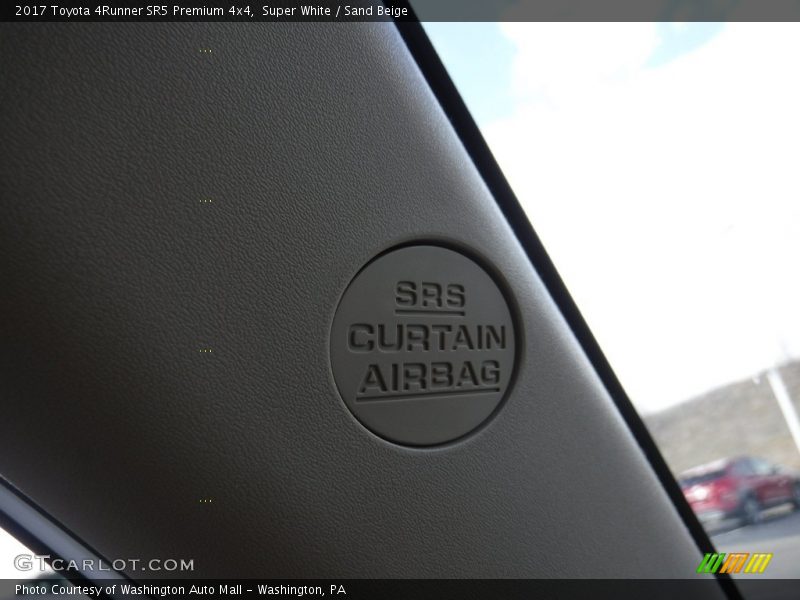 Super White / Sand Beige 2017 Toyota 4Runner SR5 Premium 4x4