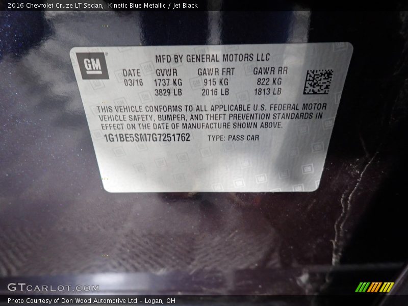 Kinetic Blue Metallic / Jet Black 2016 Chevrolet Cruze LT Sedan