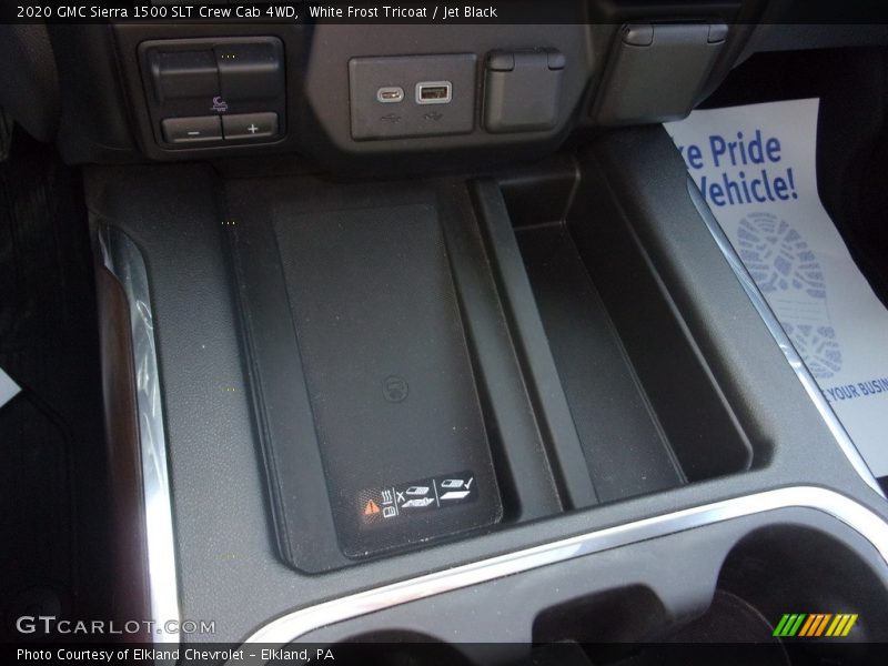 White Frost Tricoat / Jet Black 2020 GMC Sierra 1500 SLT Crew Cab 4WD