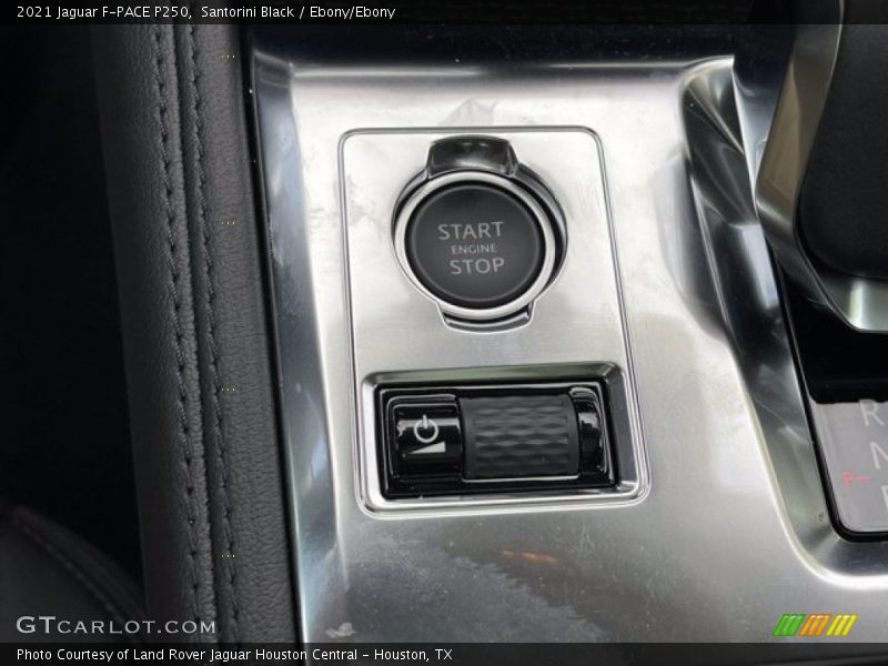 Santorini Black / Ebony/Ebony 2021 Jaguar F-PACE P250