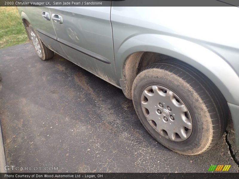  2003 Voyager LX Wheel