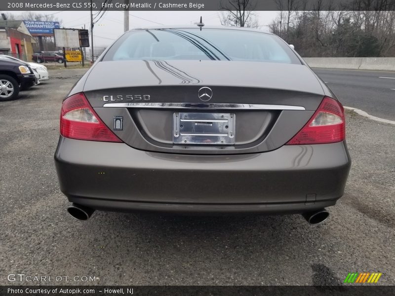 Flint Grey Metallic / Cashmere Beige 2008 Mercedes-Benz CLS 550