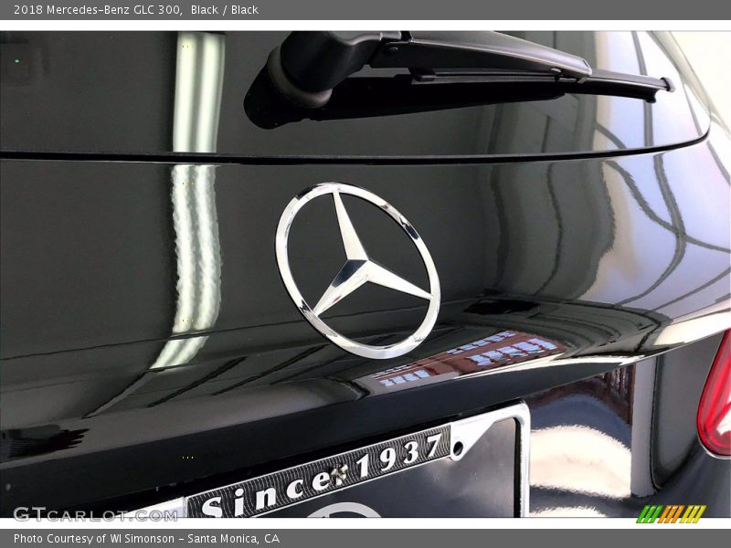 Black / Black 2018 Mercedes-Benz GLC 300