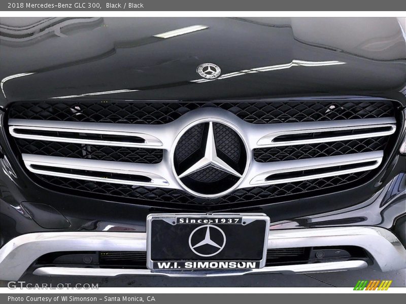 Black / Black 2018 Mercedes-Benz GLC 300